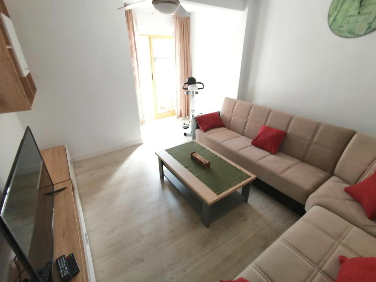 Domange I Apartment Alicante Luaran gambar